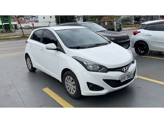 HYUNDAI HB20 1.6 COMFORT PLUS 16V FLEX 4P AUTOMÁTICO